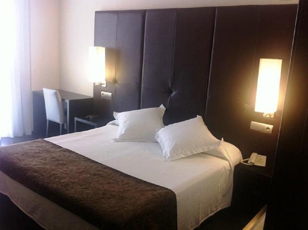 Hotel Diego'S Cambrils Exterior photo